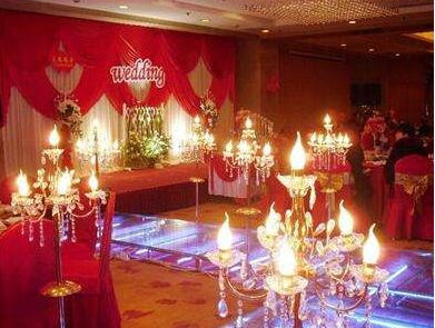 从世纪今缘看婚庆投资加盟行业的发展现状与趋势